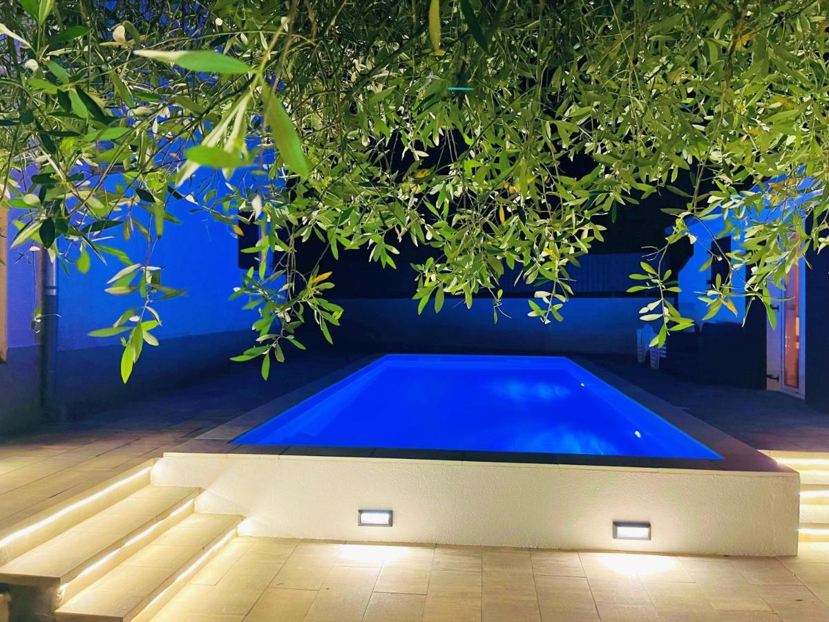 Adria Holiday Home Pinezici  Exterior photo